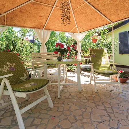 Appartement 2 Bedroom Amazing In