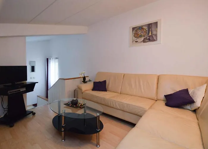 2 Bedroom Amazing In Pula