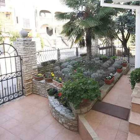 2 Bedroom Amazing In Pula