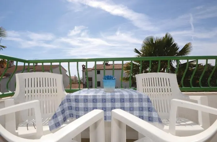 2 Bedroom Amazing In Апартаменти *