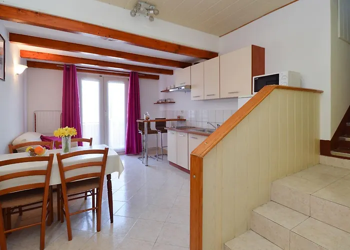 2 Bedroom Amazing In Апартаменти *